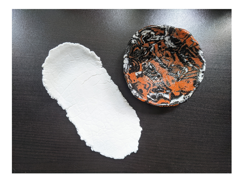 Small elongated plate (25 cm x 2 cm) and bowl (10 cm x 4 cm)