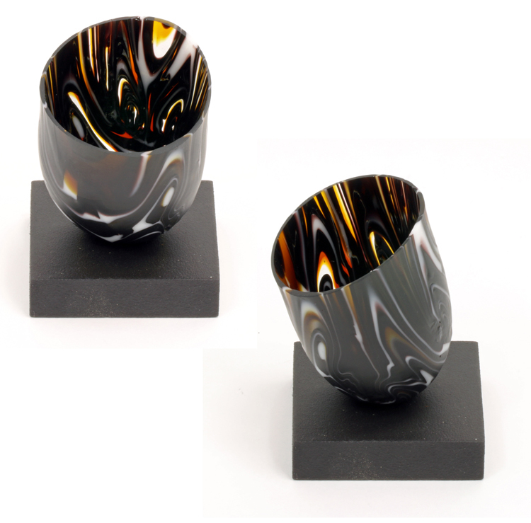 Continuum. 5.5 cm x 5.5 cm x 8 cm. CAD 100. Available at Galerie d'art Ni Vu Ni Cornu, Quebec City. 